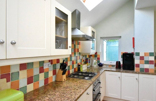 Lyme Regis House | HOVE TO, pet friendly, country holiday cottage in Lyme Regis