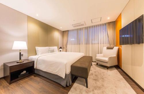 Unseo-dong Hotel | Howard Johnson by Wyndham Incheon Airport