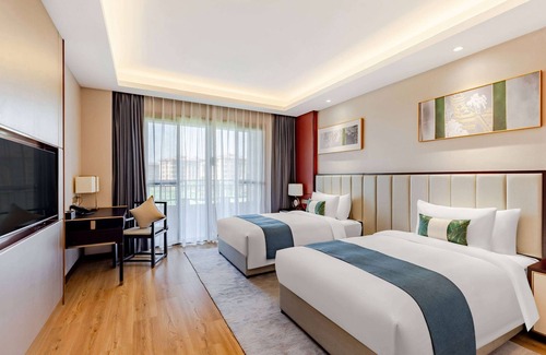 Lieshan District Hotel | Howard Johnson Lakeview Hotel Huaibei