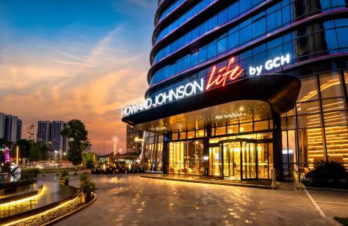 Xindu Hotel | Howard Johnson Life Hotel Chengdu Xindu - Panda Base-Free pick-up and drop-off