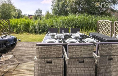 Cirencester House | Howells Mere 47, Robin Lodge
