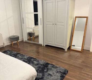 Hoxton Apartment | Hoxton Street, Shoreditch
