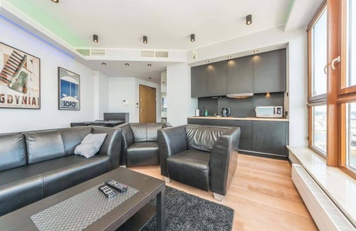 Srodmiescie Apartment | Hryniewickiego 6B | Elegant Apartment | Sea View