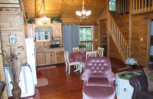Spencer Cabin | HS-Two bedroom, Cumberland Plateau Retreat (Three + nights $75 OFF)