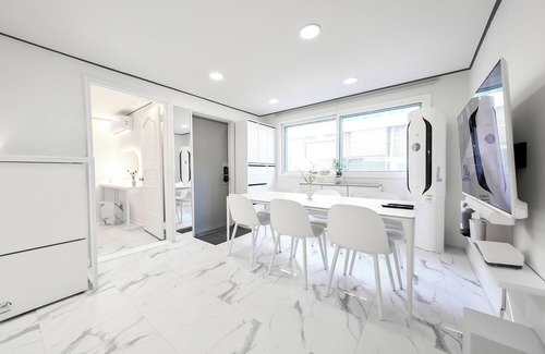 Yongsan-gu House | HTA Tailored Service Home with Wellness club near Seoul Station