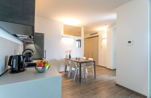 Mestre Apartment | Htm Tower - 1604 Unique Loft Con Terrazza by Halldis