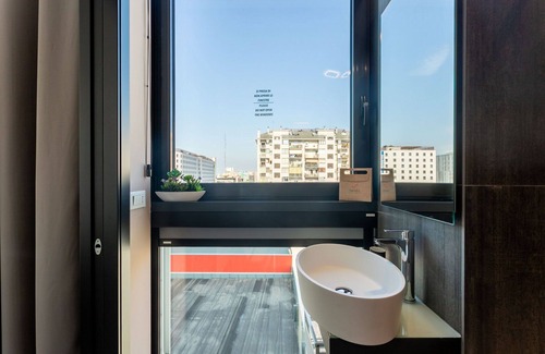Mestre Apartment | Htm Tower - 402 Executive by Halldis
