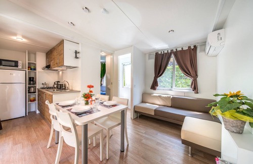 Montescudaio RV Rental | Hu Montescudaio Village