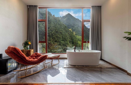 Wulingyuan Hotel | Huagu Jianzhu Guesthouse Zhangjiajie