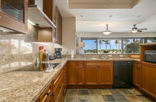 Kaupulehu Villa | Hualalai Fairway Villa 110C ~ garden level ~ w/signature outdoor shower