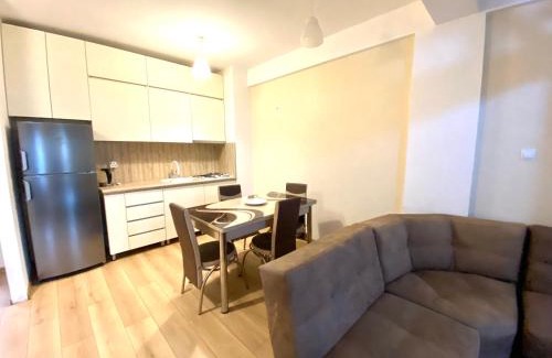 Tbilisi Apartment | Hualing
