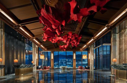 Wushan Hotel | HUALUXE Hotels and Resorts Chongqing Wushan by IHG