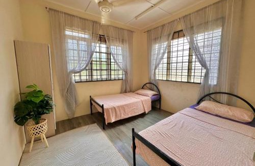 Bandar Indera Mahkota House | Hub Homestay