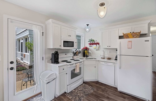 Ottawa House | Huck Finn | 1 Bed, 1 Bath