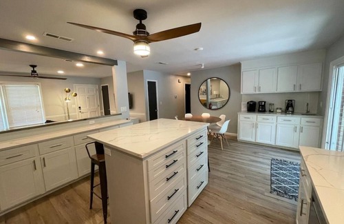 North Charleston House | Huckleberry Flynn: Spacious + Comfy + Arcade Room!