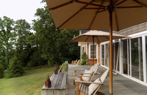 Hudson House | Hudson views!