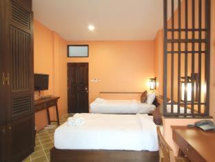 Old City Hotel | Huen Hug Chiang Mai