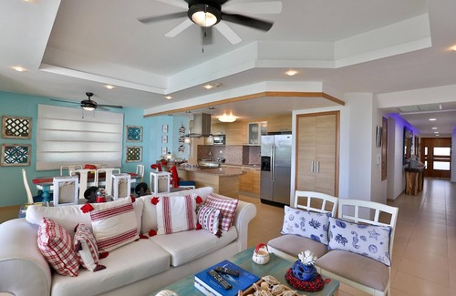 Villas Del Mar Apartment | Huge 3Br Condo BeachFront Smart TV & Priv.Parking