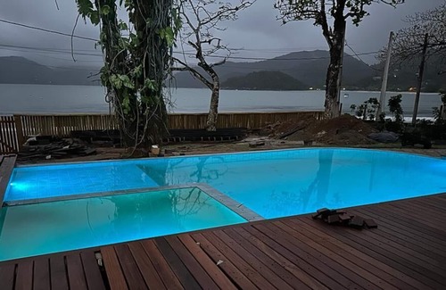 Lazaro House | Huge 5-7 suite house on the beach | Praia do Lazaro Ubatuba