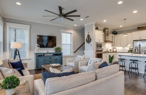 Santa Rosa Beach House | Huge at 2,552 SqFt! 3 King Beds, 4 Bikes! 2 Pools - TipSea Turtle on 30A