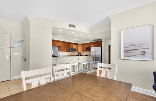 Destin Condo | 🌊HUGE Balcony~Pool & Gulf Views~HarborWalk Village~3BR Emerald Grande W223