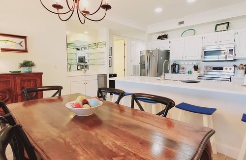 Orange Beach Condo | Huge Balcony with Direct Gulf View! Watch the boats in the Pass! Wifi