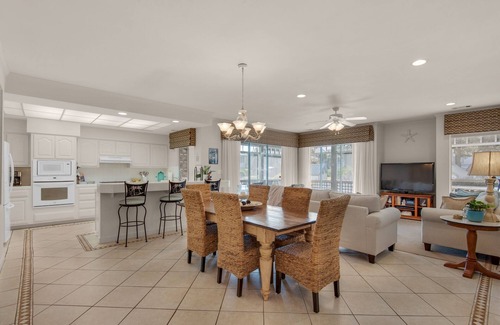 Miramar Beach House | HUGE BEACH VILLA 18! GROUND FLOOR! JUST STEPS TO BEACH!