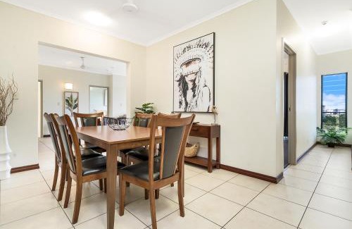 Darwin City Centre Apartment | Huge CBD Top Floor Apartment with Breath Taking Views!