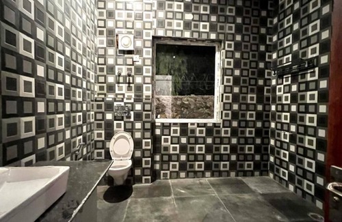 Gurugram Villa | Huge hall for gatherings/parties/get togethers