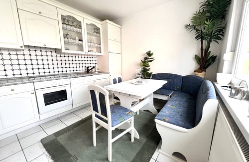 Novo Sarajevo House | Huge House With the Best View + Garage and Garden, AC and 3 Bathrooms
