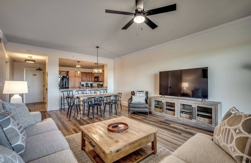 Myrtle Beach Condo | Huge Luxury 2/2 @ AAA Four Diamond Resort by Luxury Beach Rentals