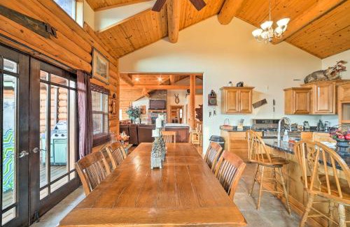 Shell Knob House | Huge Missouri Lake Home - Walk to Table Rock Lake