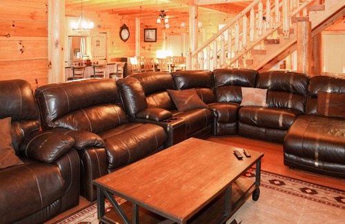 Dobson Cabin | Huge Mountain Estate,Blue Ridge View, Sleeps 18, Hot Tub, Deck, & Game Room