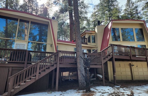 Ruidoso House | Huge Mountain Retreat, Hot Tub, Pool Table & Deck
