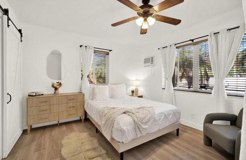 Riverside Park House | HUGE Outdoor soccer 4BR HEATED Pool house near Las Olas