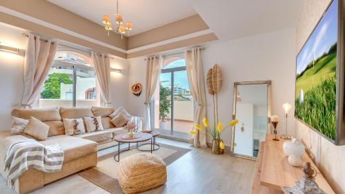 Mijas Apartment | huge penthouse seaviews gateaway