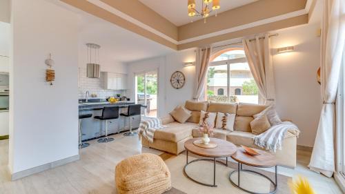 Mijas Apartment | huge penthouse seaviews gateaway