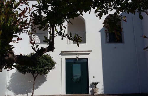 Cisternino Apartment | Hugely spacious, 8-person apartment. Shared pool and tennis court