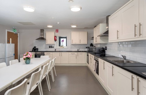 Tullamore House | Hugh Lynch's Self Catering Accommodation