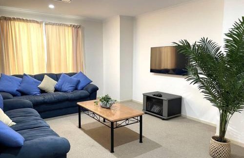 Moonta Bay House | Hughes by the Sea