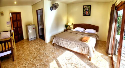 Ko Lanta Hostel | Hugs Guesthouse