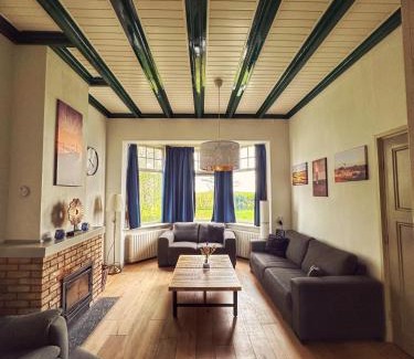 Wolphaartsdijk House | Huize Adriana