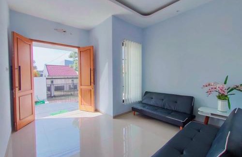 Dinoyo Villa | Huize Silitonga