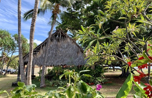 Historic Lahaina Front Street House | Hula Beach House Maui