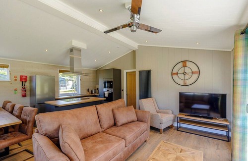 Newton Grange Ski Chalet | Hulme End Premier Lodge