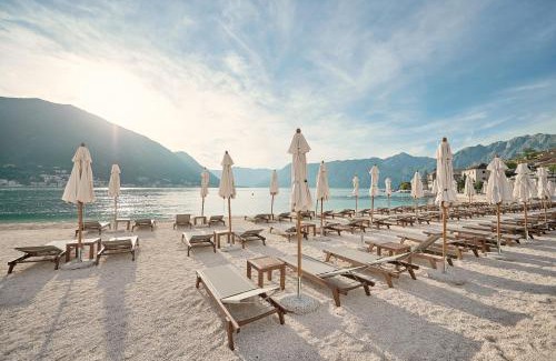 Dobrota Hotel | HUMA Kotor Bay Hotel and Villas