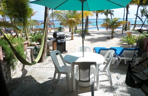 Akumal Apartment | HUMBLE/RIGHT ON THE BEACH/IN CONDO-HOTEL/0.6mi DIRT ROAD TO GET TO IT
