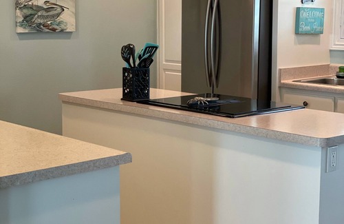 Rockport House | Hummingbird Festival! Intercoastal water view! Pets OK! Free WIFI!