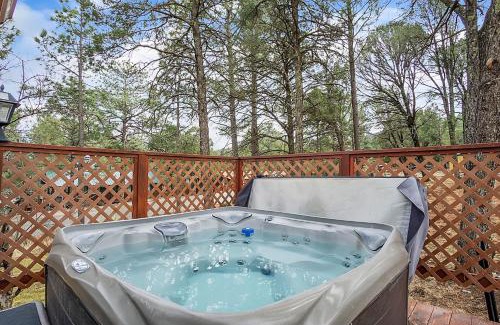 Ruidoso House | Hummingbird Haven - Charming Ruidoso Retreat home