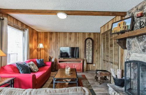 Ruidoso House | Hummingbird Haven - Charming Ruidoso Retreat home